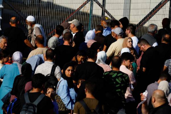 Félmillió izraeli és hétszázezer gázai hagyta el otthonát a háború miatt
